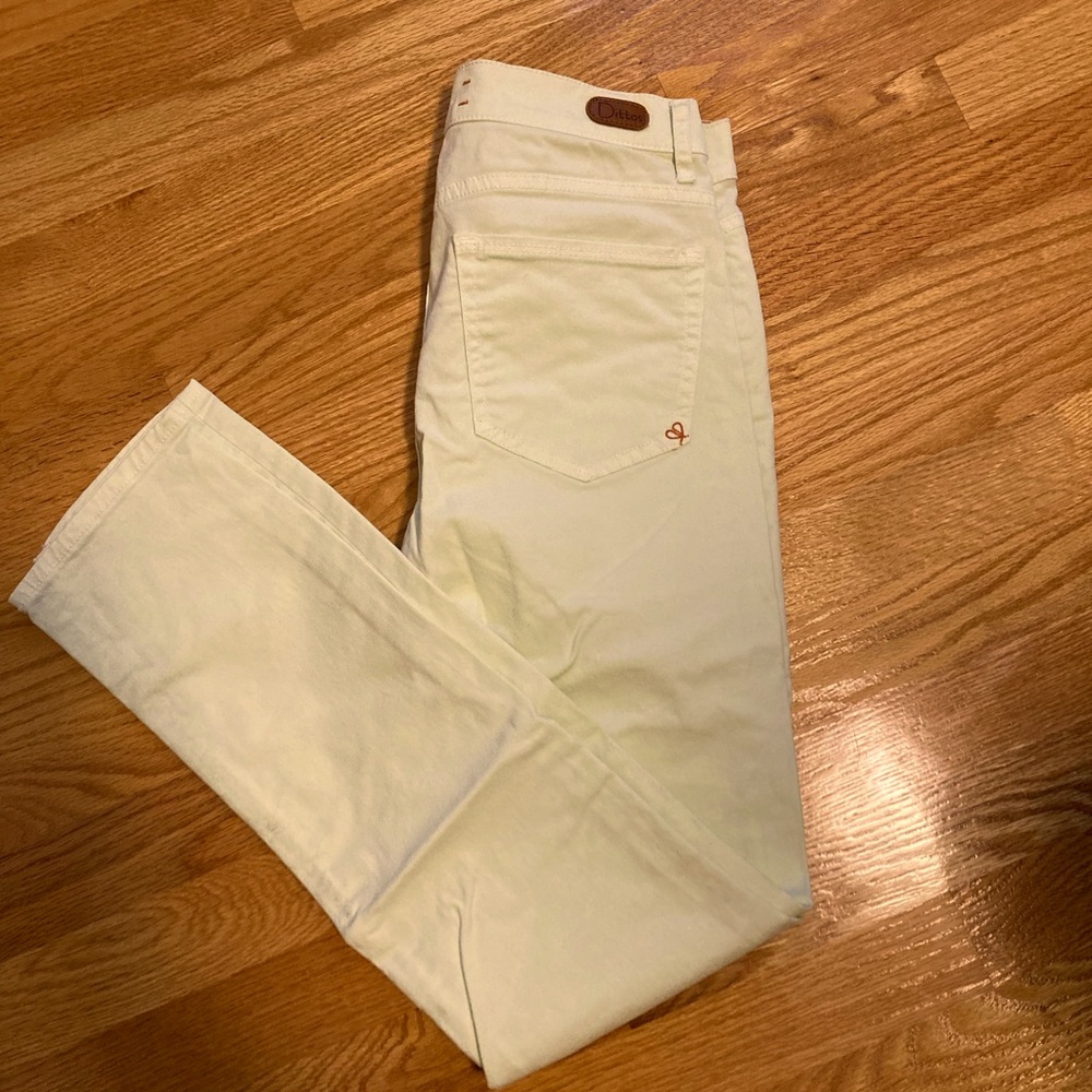 NWT Pale Green Dittos Jeans